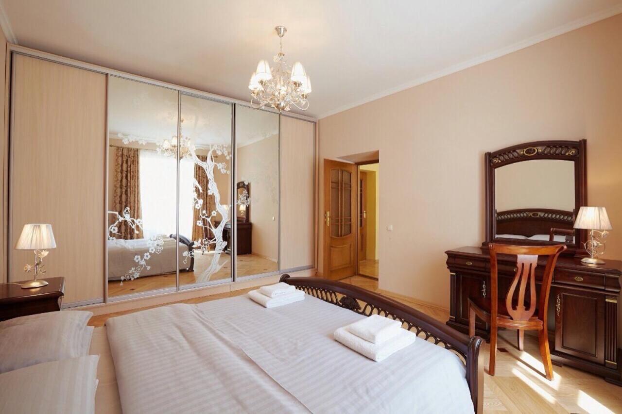 Myaparts B7 Apartment Lviv Bagian luar foto